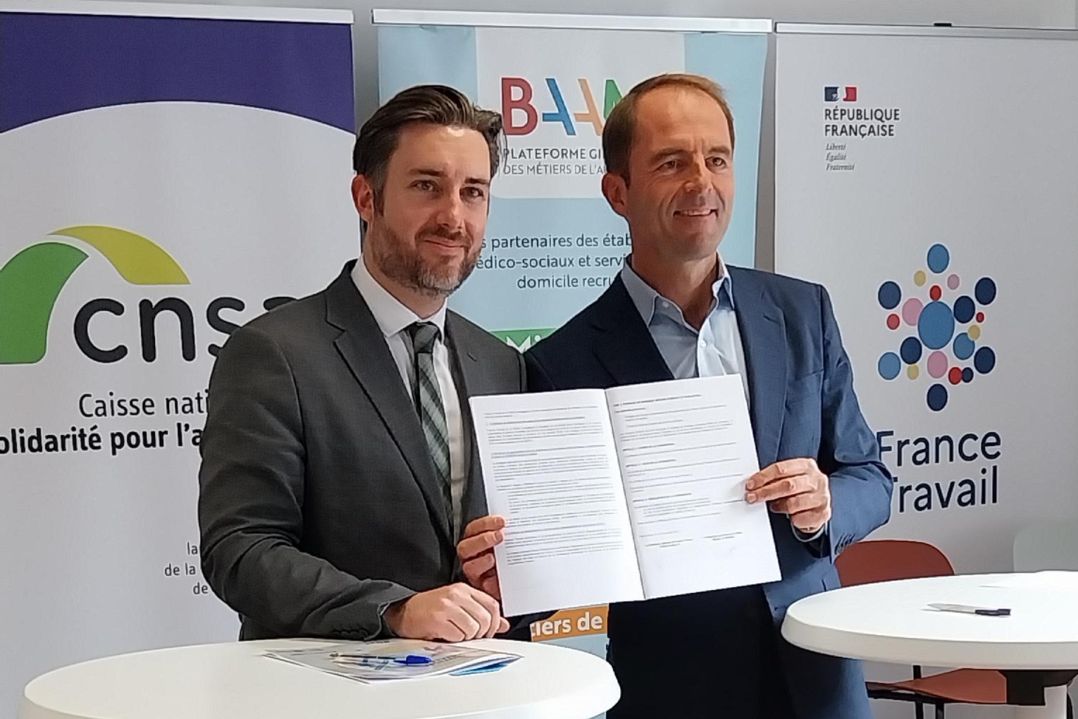 Partenariat CNSA – France Travail : accompagner le vieillissement de la population en agissant sur le recrutement de professionnels des métiers de l’humain