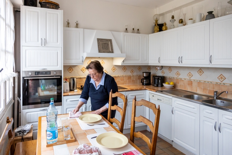 Enquête nationale de coûts : 437 services autonomie à domicile retenus pour une étude inédite