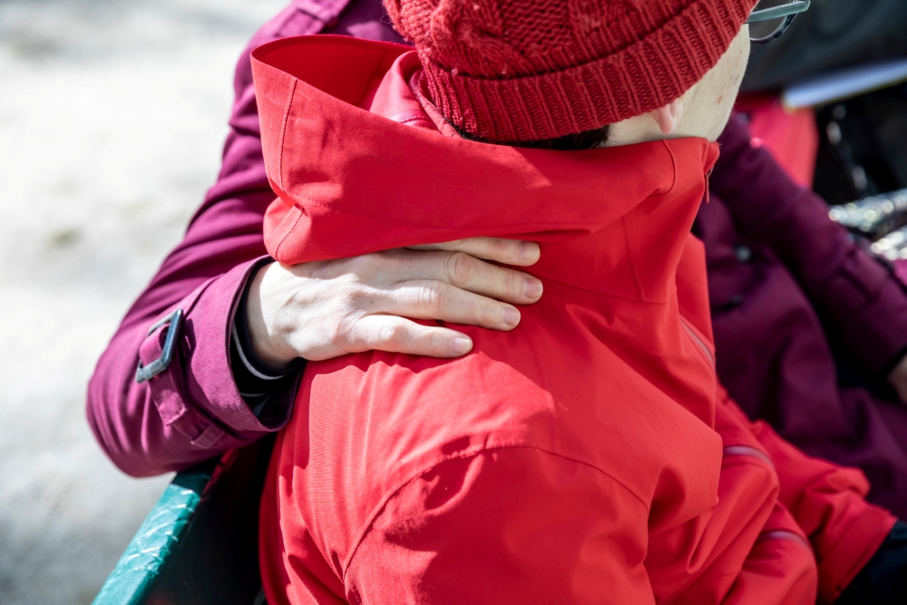 La CNSA sélectionne 12 projets pour renforcer le repérage et l’accompagnement des jeunes aidants